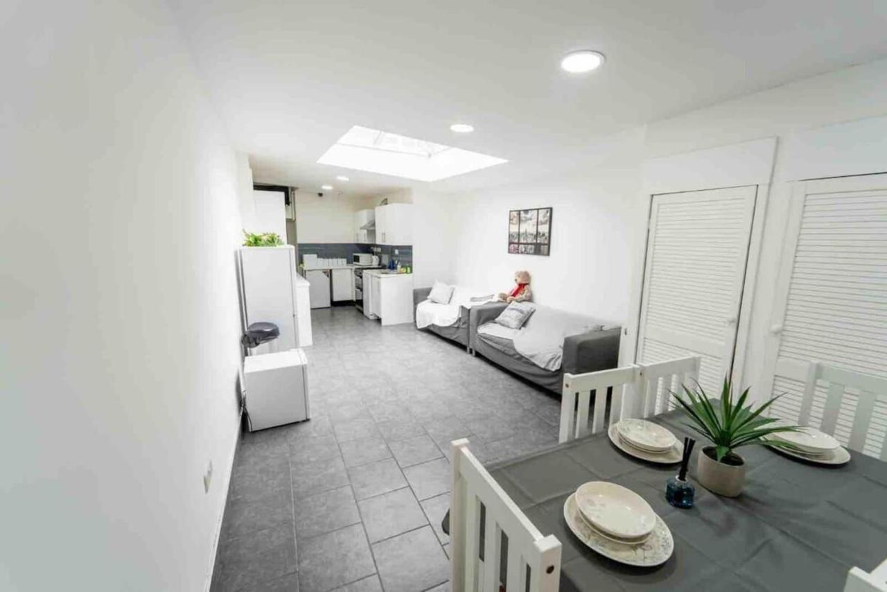 Studio Close To Selly Oak Train Station Birmingham Exterior photo