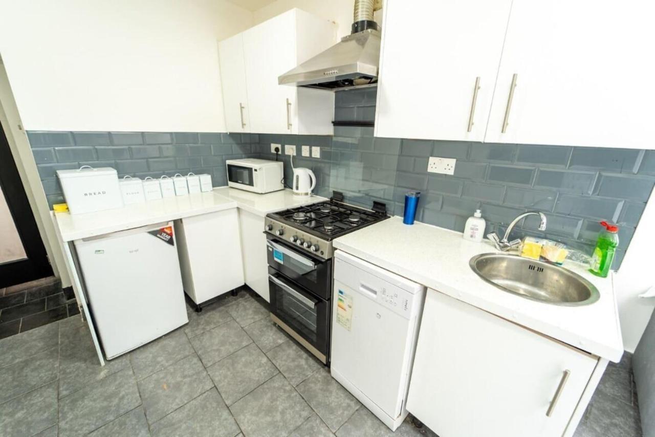 Studio Close To Selly Oak Train Station Birmingham Exterior photo
